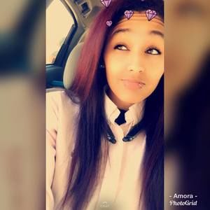 Meet your Posher, Amora